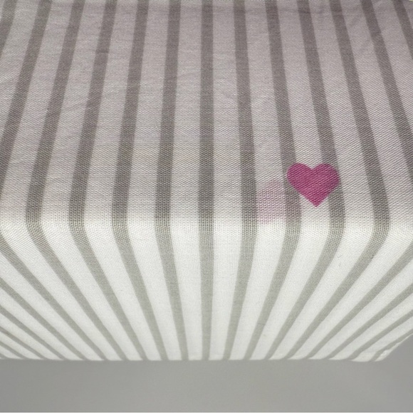 Kate Spade QUEEN Sheet Set WHITE & GRAY stripe pink hearts Cotton Percale NWT - Picture 7 of 7